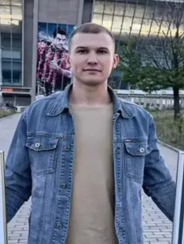 Russia’s Youngest Pensioner Retires at 23 After Martial Law Clause Triples Service Time