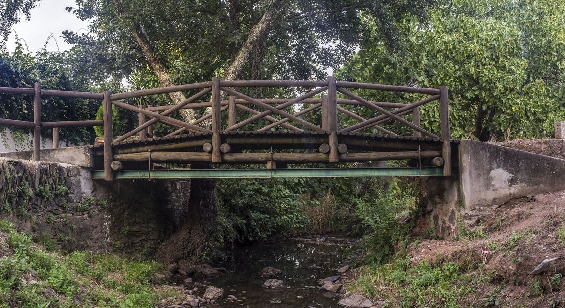 The World’s Smallest International Bridge Connects Two Countries and Two Time Zones