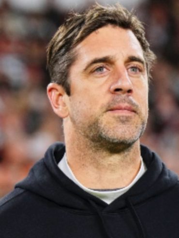 Aaron Rodgers Fuels Marriage Buzz With Ring Reveal and New Romance Amid Free Agency Uncertainty