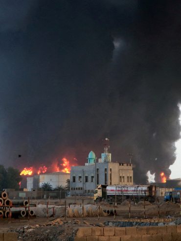 Israel Strikes Yemeni Ports, Warns Houthi Leaders as Missile Attacks Persist and Tensions Escalate
