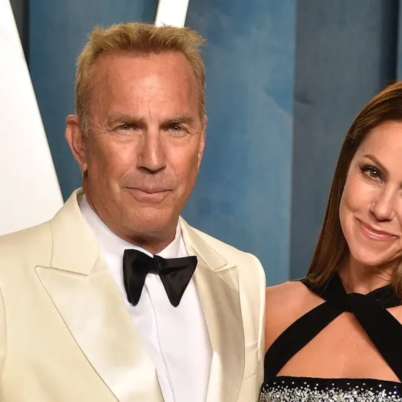 Kevin Costner Steps Back Into the Spotlight With Flirty Night Out Following Divorce
