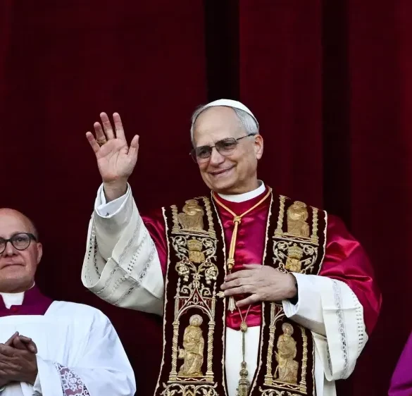 Pope Leo XIV Makes History as First American Pontiff, Blending U.S. Roots with Latin American Mission