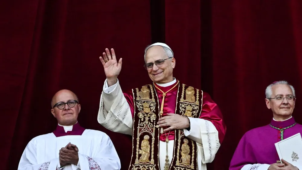 Pope Leo XIV Makes History as First American Pontiff, Blending U.S. Roots with Latin American Mission